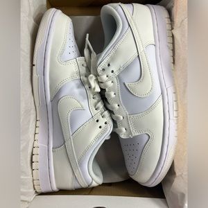 Nike dunks - brand new - sail